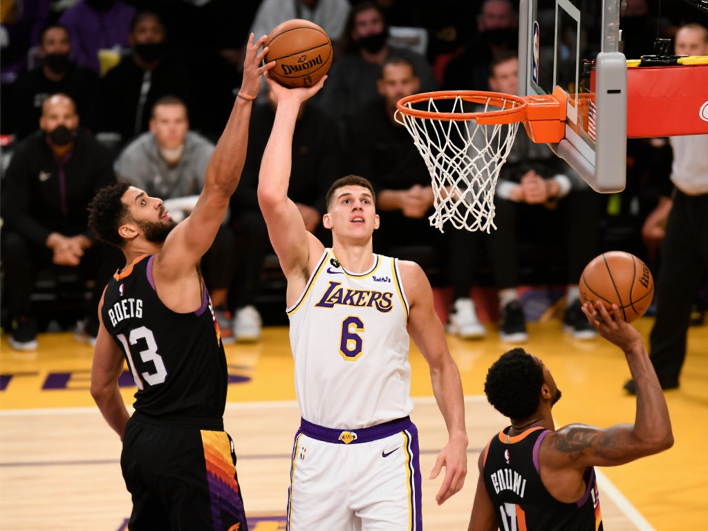 祖巴茨近15场狂轰20+12,正负值爆表+178 借助祖巴茨的内线威胁,整个球队的投篮分布